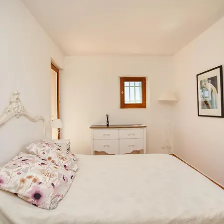 Maison De Face Au Golf De St-maxime فيلة