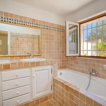 Maison De Face Au Golf De St-maxime Villa *